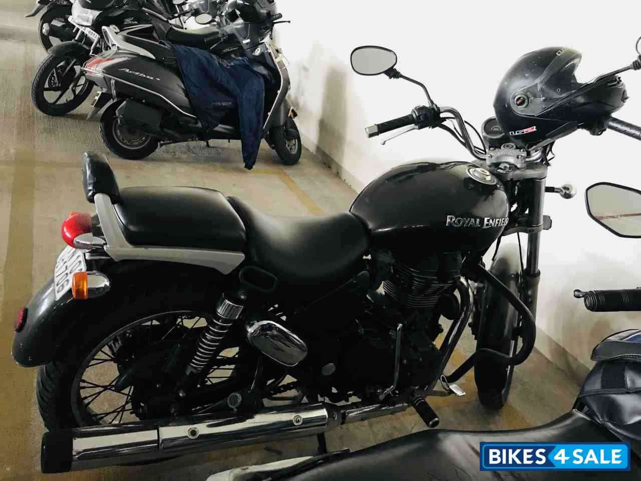 Lightning Green Royal Enfield Thunderbird 350