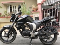 Black Yamaha FZ FI V2