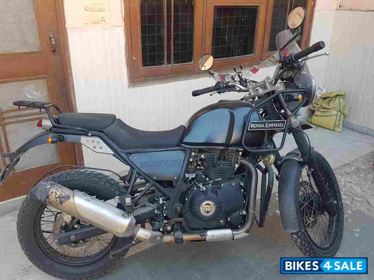 Granite Black Royal Enfield Himalayan