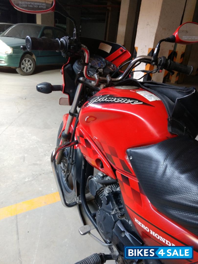 Candy-red Hero Glamour 125