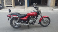Red Bajaj Avenger 180 DTS-i