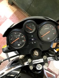 Black Bajaj Caliber Chroma