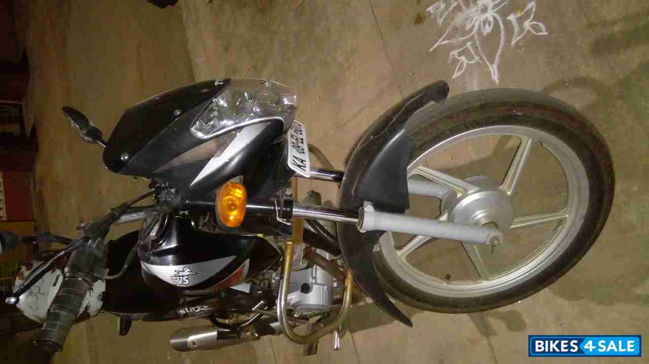 Black TVS Star Sport
