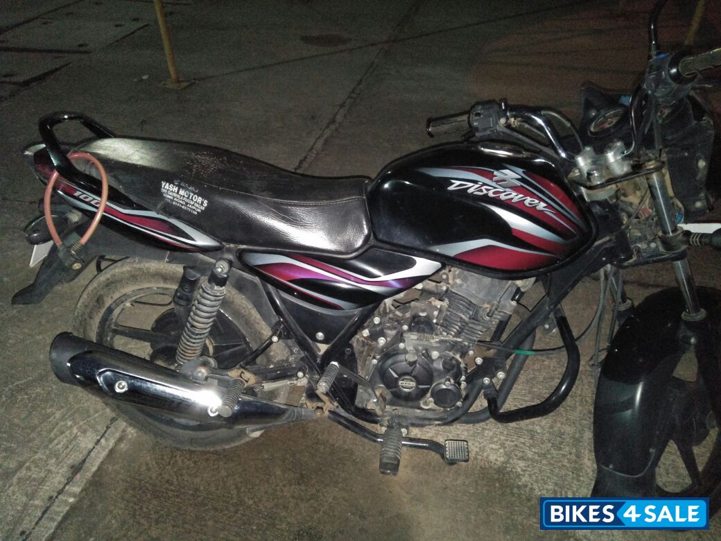 Purple(red) Black Bajaj Discover 100