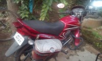 Red Honda Dream Yuga