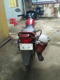 Red Honda Dream Yuga