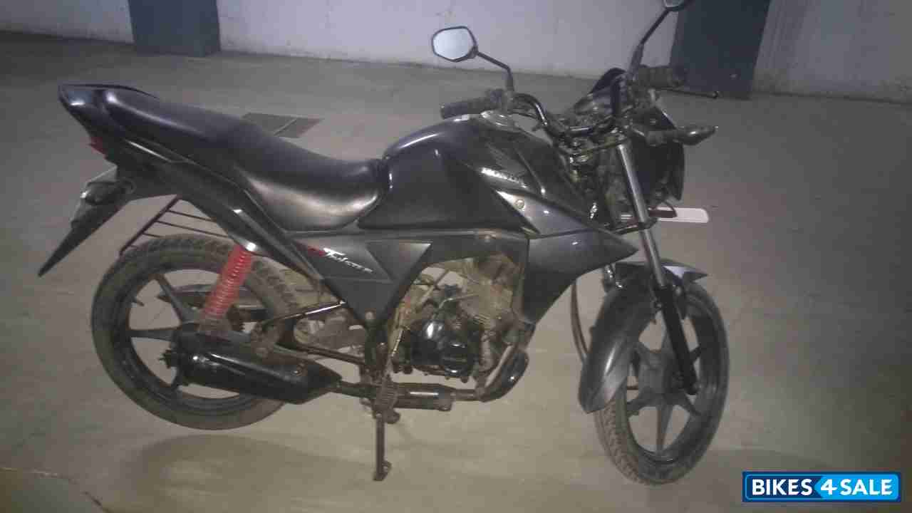 Grey / Black Honda CB Twister