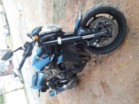 Black Yamaha FZ1