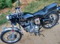 Black Royal Enfield Bullet 350 Twinspark