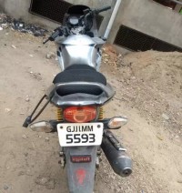 Silver Honda CBF Stunner