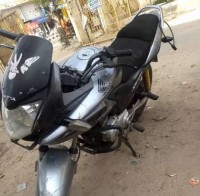 Silver Honda CBF Stunner