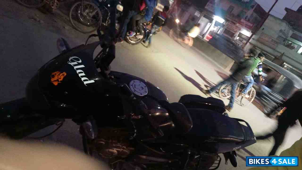 Black Bajaj Pulsar 150 DTSi Black Bajaj Pulsar 150 DTSi