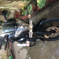 Black Bajaj Pulsar 220 DTSFi
