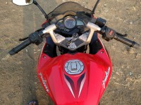 Red Bajaj Pulsar RS 200