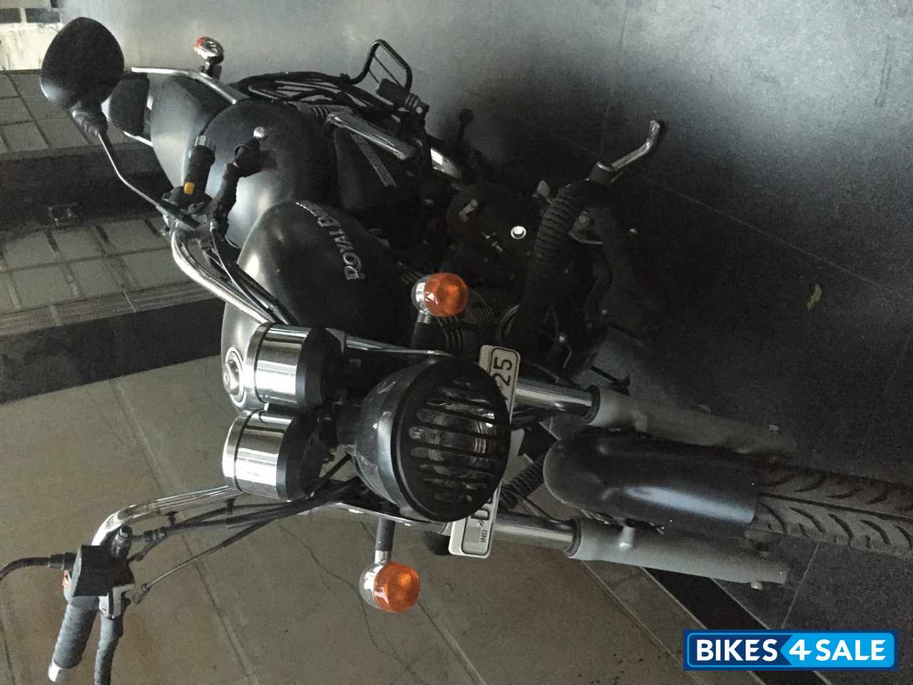 Black Stone Royal Enfield Thunderbird 350