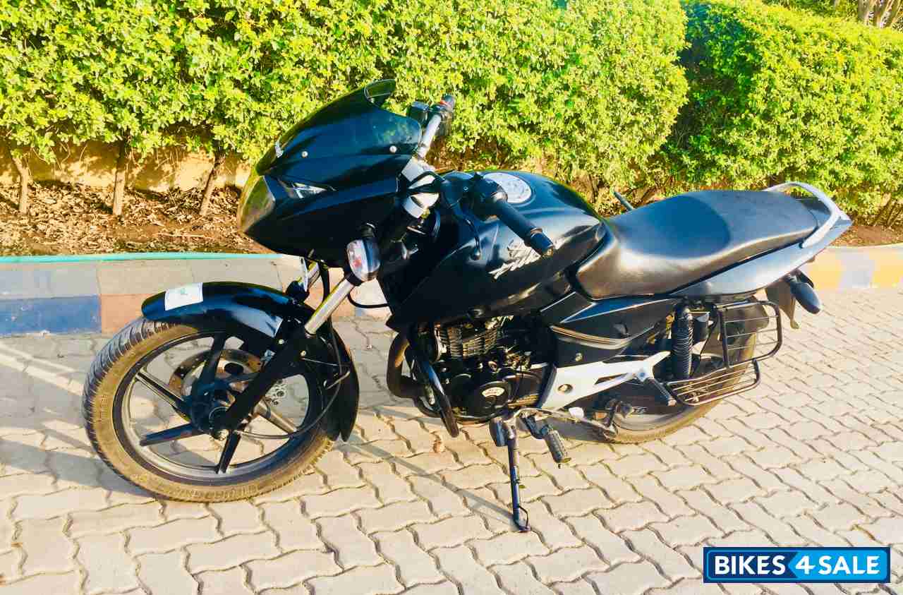 Black Bajaj Pulsar 150 DTSi Black Bajaj Pulsar 150 DTSi