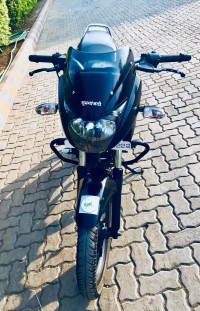 Black Bajaj Pulsar 150 DTSi
