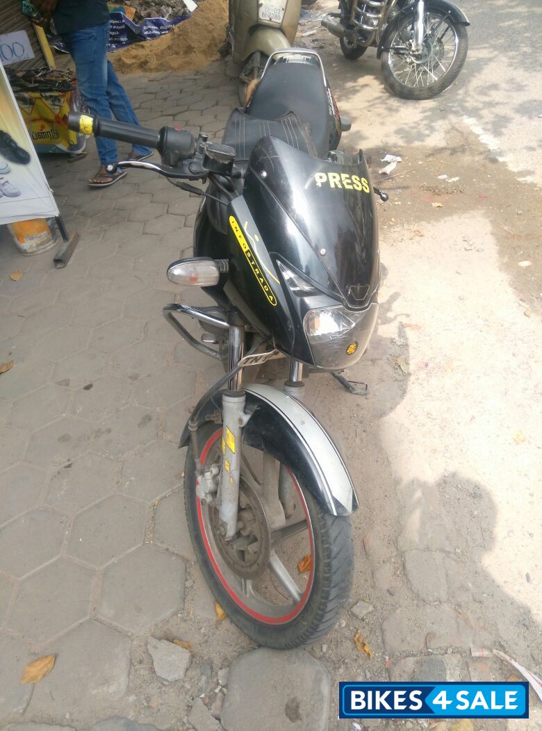 Black Bajaj Pulsar 150 DTSi