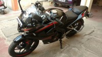 Black Bajaj Pulsar RS 200