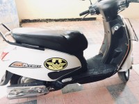 White Suzuki Access 125