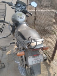 Silver Bajaj Pulsar 150 DTSi