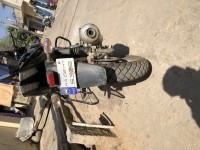 Black Bajaj Pulsar 220F