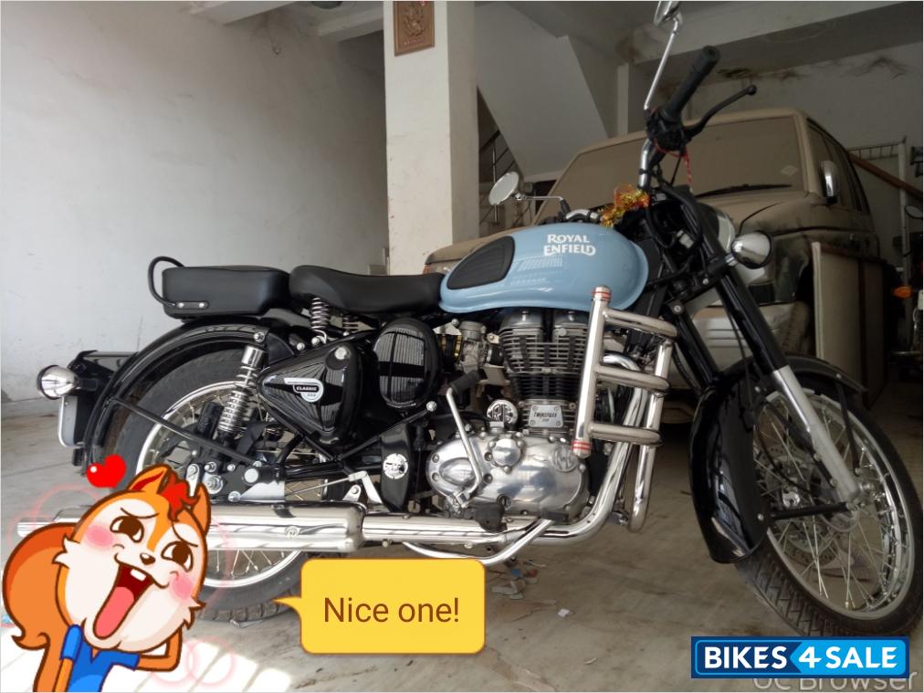 Redditch Blue Royal Enfield Classic 350 Redditch Blue Royal Enfield Classic 350