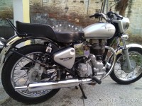 Silver Royal Enfield Bullet Electra 5S