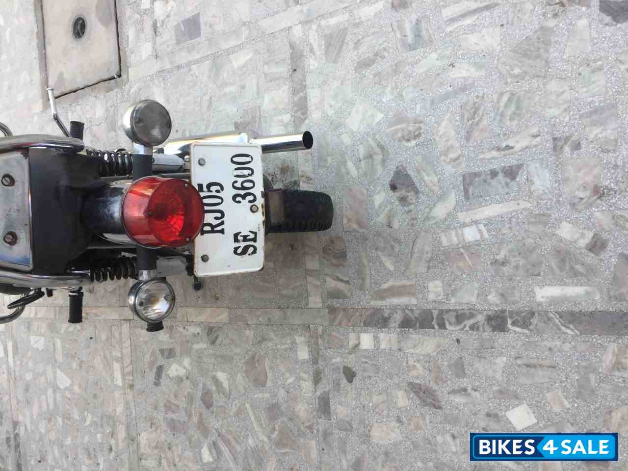 Black Royal Enfield Thunderbird TwinSpark 350 Black Royal Enfield Thunderbird TwinSpark 350