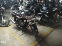 Black & Red Bajaj Discover 100 DTS-Si