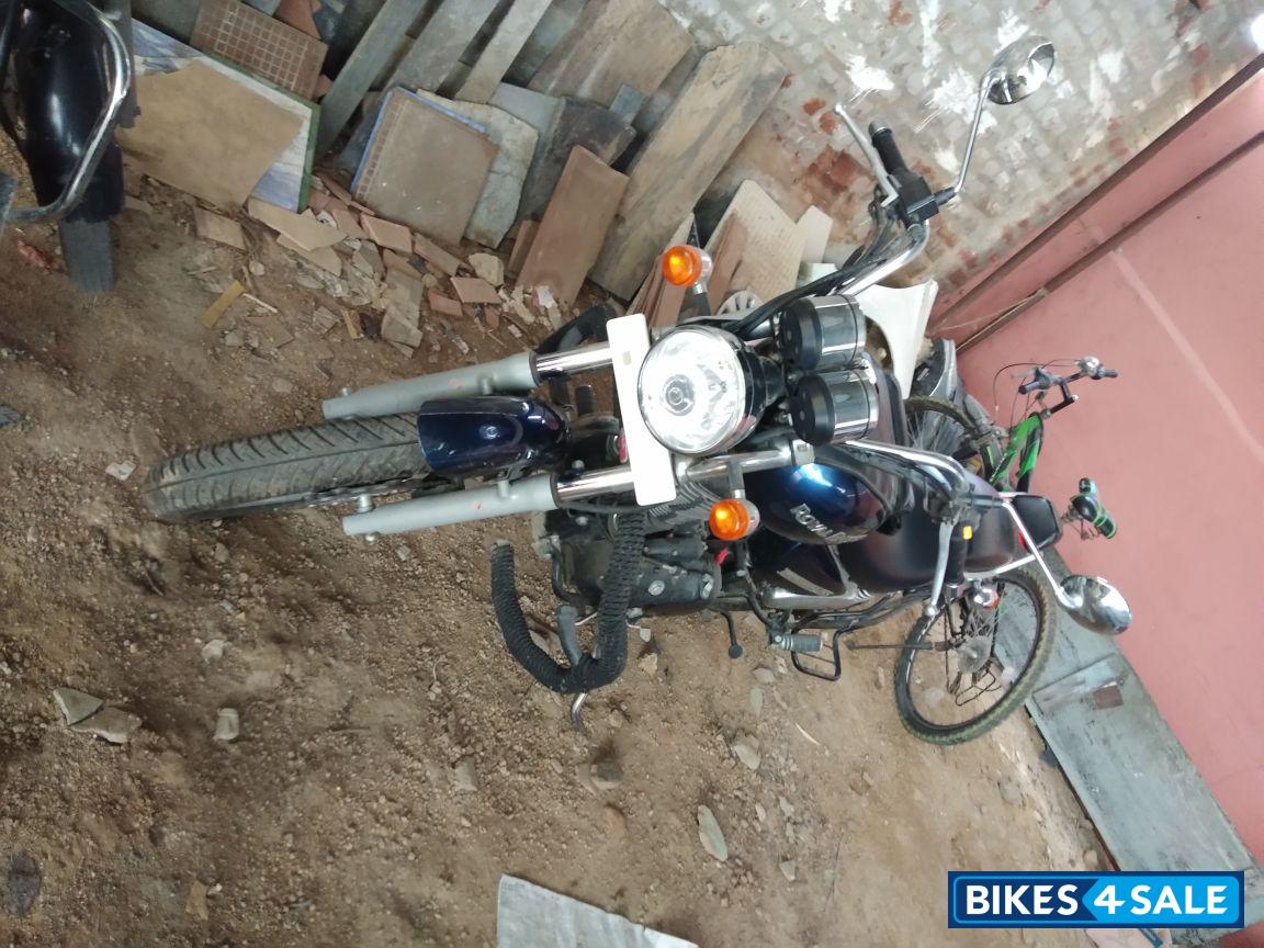 Blue Royal Enfield Thunderbird 350