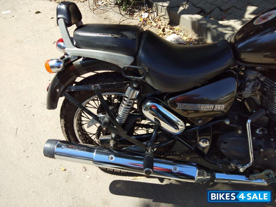 Green Royal Enfield Thunderbird 350 Green Royal Enfield Thunderbird 350