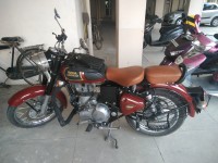 Chestnut Royal Enfield Classic 350