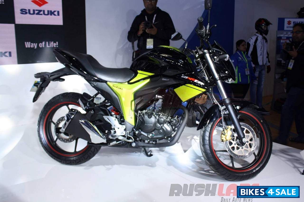 Black And Green Suzuki Gixxer 150