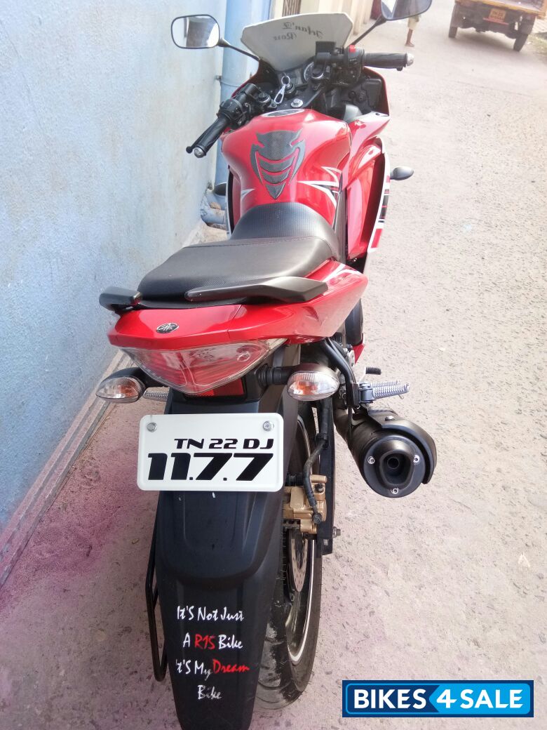 Red & White Yamaha YZF R15 S