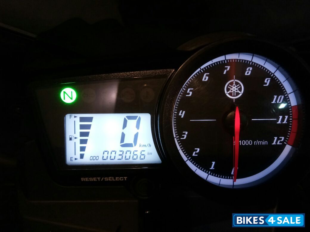 Red & White Yamaha YZF R15 S