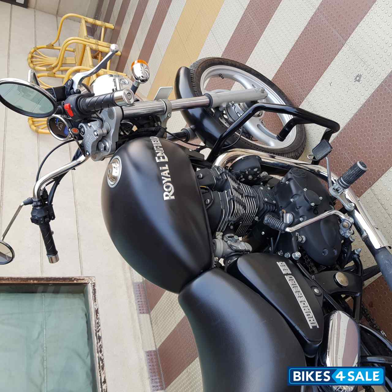 Black Matt Royal Enfield Thunderbird 350