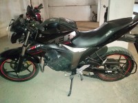 Black Suzuki Gixxer 150