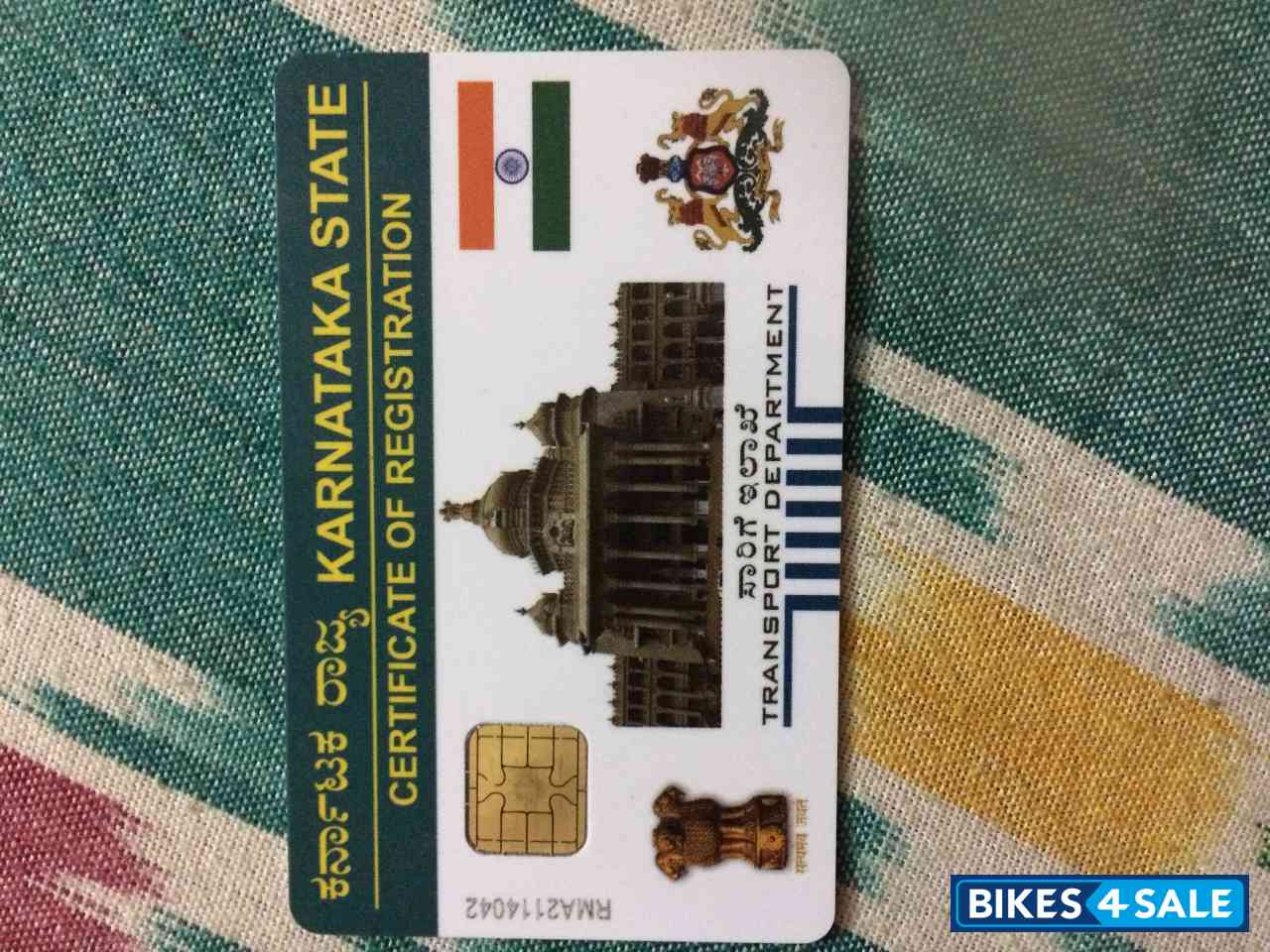 Black TVS Apache RTR 160