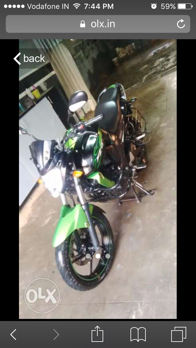 Green Yamaha FZ-S