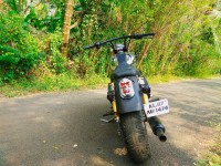 Chrome And Black Royal Enfield Bullet Machismo A350