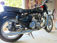 Black Royal Enfield Bullet Standard 350