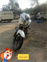 White Suzuki GS 150R