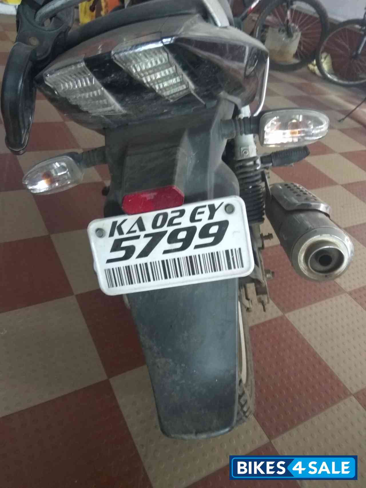 Black Bajaj Pulsar 150 DTSi