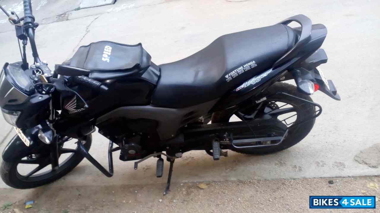 Black Honda CB Trigger