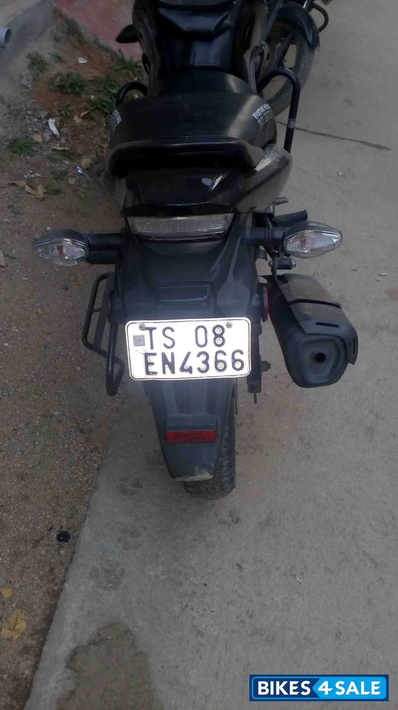 Black Honda CB Trigger