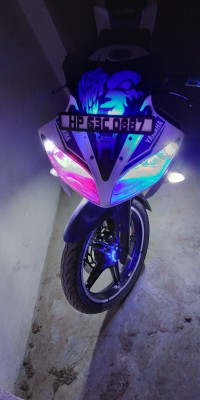 White/blue Special Edition Yamaha YZF R15 V2
