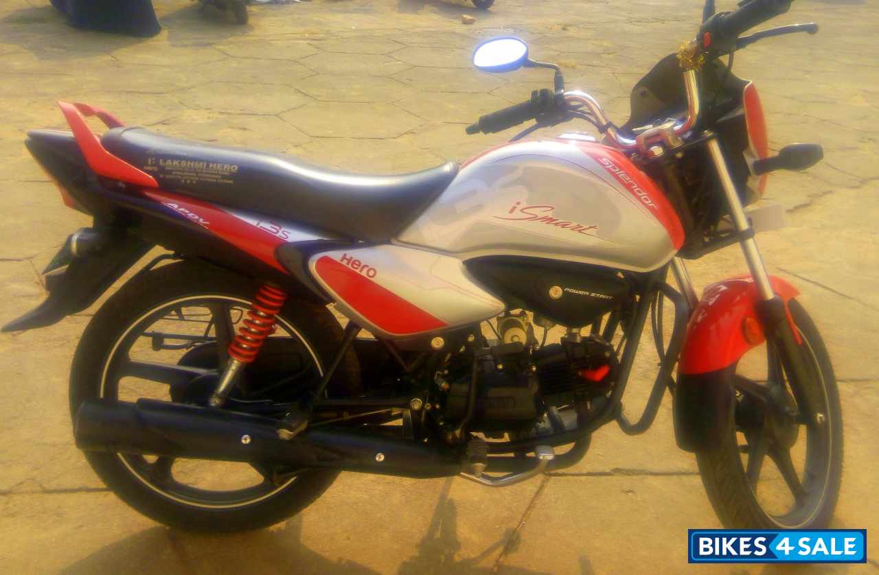 Red & Black Hero Splendor iSmart