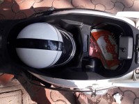 White Mahindra Rodeo RZ