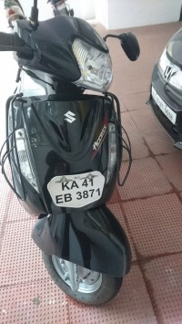 Black Suzuki Access 125